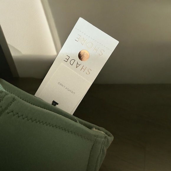 Shade & Shore Green Bikini Top - Picture 3 of 3